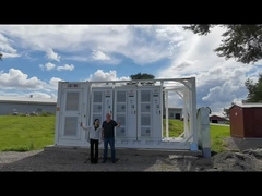 Zbiornik akumulatorów do przechowywania energii