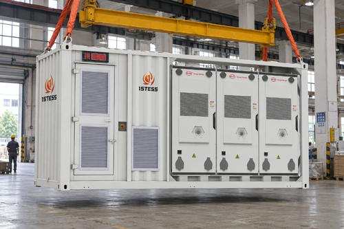 Latest company news about Najważniejsze nagrania z obsługi fabryki 1stess podkreślają planowanie dostaw dla magazynów energii w kontenerach